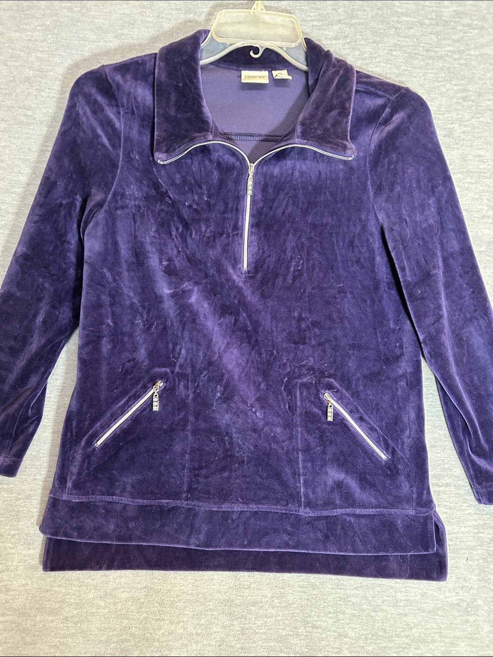 CHICO’S Velvet with Bling Sparkles Comfy Cozy Warm 2 Zip Pockets 3/4 Zip Front